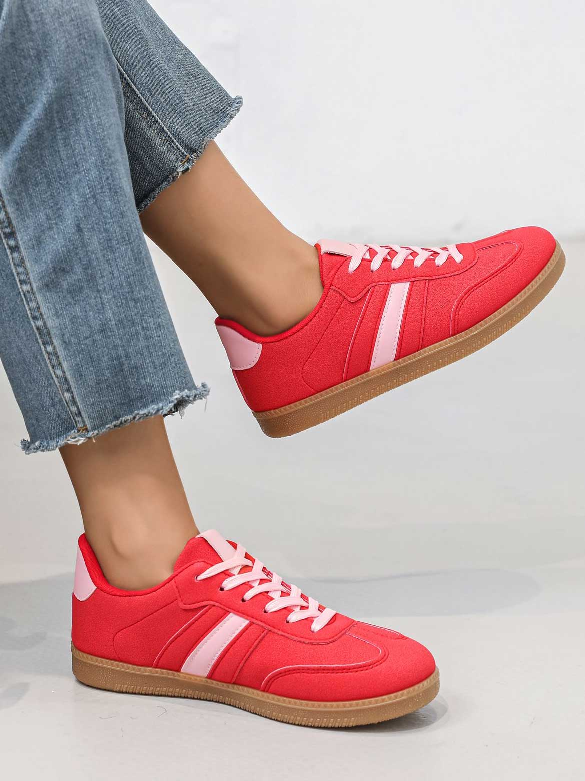 Sabrina - Sneakers med gummisål